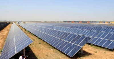 Solar manufacturing may get VGF support to cut Chinese imports | Solar manufacturing may get VGF support to cut Chinese imports