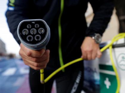US govt's EV plan could hit roadblock as auto industry faces $10 tn shortfall in lithium batteries for rollout in 2024 | US govt's EV plan could hit roadblock as auto industry faces $10 tn shortfall in lithium batteries for rollout in 2024 US govt's EV plan could hit roadblock as auto industry faces $10 tn shortfall in lithium batteries for rollout in 2024 | US govt's EV plan could hit roadblock as auto industry faces $10 tn shortfall in lithium batteries for rollout in 2024