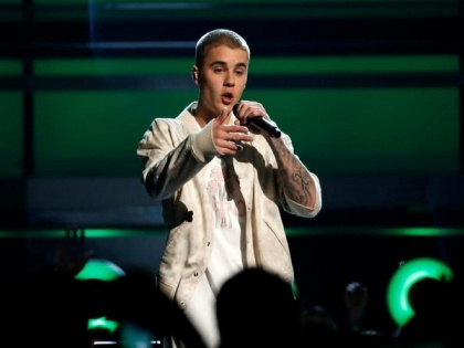 Justin Bieber debuts 'Peaches' during NPR's Tiny Desk concert | Justin Bieber debuts 'Peaches' during NPR's Tiny Desk concert