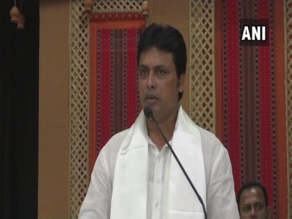 Tripura: CM distributes 50 heifers, to give 10,000 cows in all to meet milk requirements | Tripura: CM distributes 50 heifers, to give 10,000 cows in all to meet milk requirements