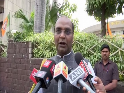 BJP MLA Vishvas Sarang slams MP Congress govt over sapling scam allegations | BJP MLA Vishvas Sarang slams MP Congress govt over sapling scam allegations