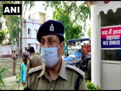Arms, ammunition recovered from Kanpur encounter main accused Vikas Dubey's residence : UP Police | Arms, ammunition recovered from Kanpur encounter main accused Vikas Dubey's residence : UP Police