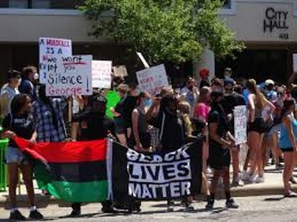 Large scale protests take place across US over George Floyd's death | Large scale protests take place across US over George Floyd's death