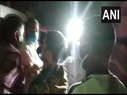 Kolkata narcotics case: Police arrests both sons of BJP leader Rakesh Singh from his residence | Kolkata narcotics case: Police arrests both sons of BJP leader Rakesh Singh from his residence