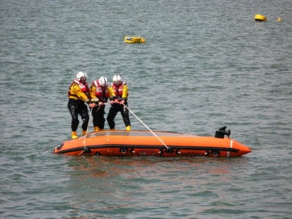 Four migrants dead, 21 missing as boat sank off Spanish coast | Four migrants dead, 21 missing as boat sank off Spanish coast