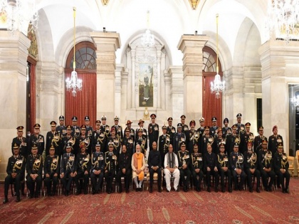 PM Modi urges citizens to read more about those who have been conferred Gallantry Awards | PM Modi urges citizens to read more about those who have been conferred Gallantry Awards
