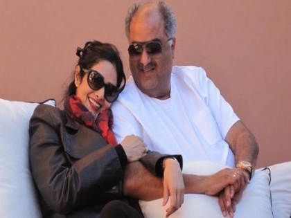 Boney Kapoor shares adorable throwback picture with his 'heart' Sridevi | Boney Kapoor shares adorable throwback picture with his 'heart' Sridevi