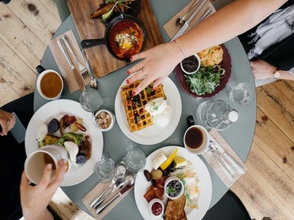 Frequently eating restaurant meals can increase cardiovascular disease risk: Study | Frequently eating restaurant meals can increase cardiovascular disease risk: Study