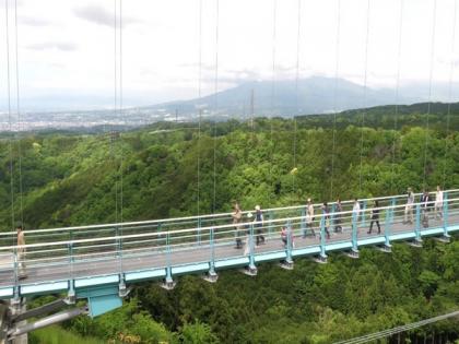 Mishima Skywalk in Japan attracts foreign tourists | Mishima Skywalk in Japan attracts foreign tourists Mishima Skywalk in Japan attracts foreign tourists | Mishima Skywalk in Japan attracts foreign tourists