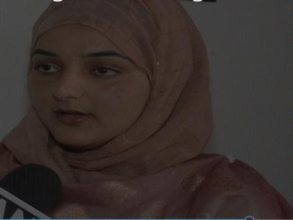 J-K: 12th standard girl pens 3 books, becomes youngest author from Kashmir valley | J-K: 12th standard girl pens 3 books, becomes youngest author from Kashmir valley J-K: 12th standard girl pens 3 books, becomes youngest author from Kashmir valley | J-K: 12th standard girl pens 3 books, becomes youngest author from Kashmir valley