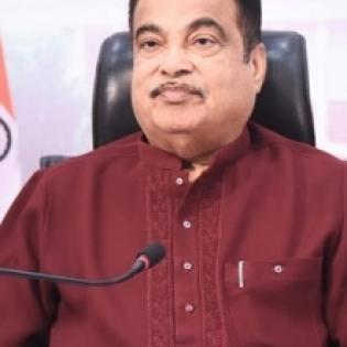 Gadkari: Come Jan, zip from Mumbai to Goa on new highway in just 275 mins | Gadkari: Come Jan, zip from Mumbai to Goa on new highway in just 275 mins