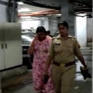 Before Shrikant Tyagi's arrest, his wife was detained for questioning: Sources | Before Shrikant Tyagi's arrest, his wife was detained for questioning: Sources