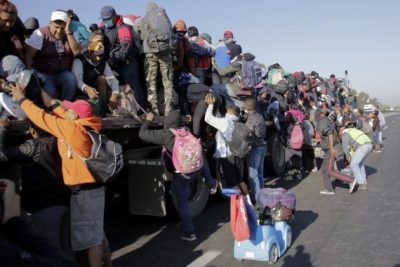Migrant caravan disbands after Mexico grants temporary visas | Migrant caravan disbands after Mexico grants temporary visas