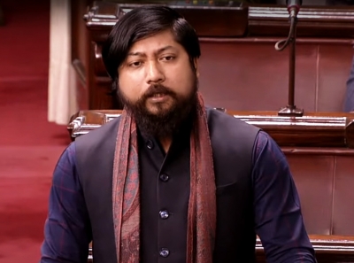 Dinhata Trinamool-BJP clash: FIR registered against Union Minister | Dinhata Trinamool-BJP clash: FIR registered against Union Minister Dinhata Trinamool-BJP clash: FIR registered against Union Minister | Dinhata Trinamool-BJP clash: FIR registered against Union Minister