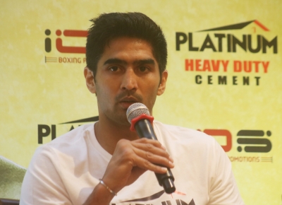 Dhoni is a gem of a person, very down-to-earth: Vijender | Dhoni is a gem of a person, very down-to-earth: Vijender