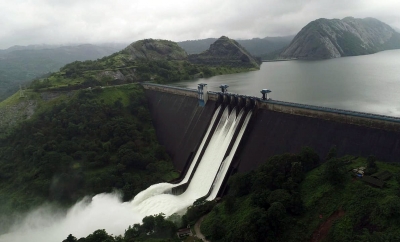 Kerala's Idukki dam opened after heavy inflows | Kerala's Idukki dam opened after heavy inflows