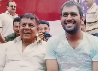 Dhoni's mentor discharged after spending 40 days in hospitals | Dhoni's mentor discharged after spending 40 days in hospitals