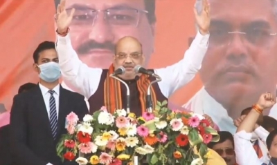 Shah reaches Guwahati to kick start BJP's Assembly poll campaign | Shah reaches Guwahati to kick start BJP's Assembly poll campaign