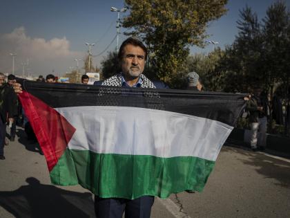 Widespread protests expose chasm between Arab elites and Arab streets | Widespread protests expose chasm between Arab elites and Arab streets