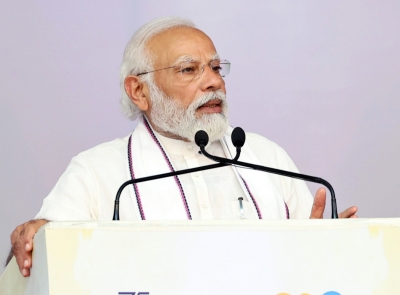 PM Modi inaugurates projects worth Rs 4400 cr in Gujarat | PM Modi inaugurates projects worth Rs 4400 cr in Gujarat