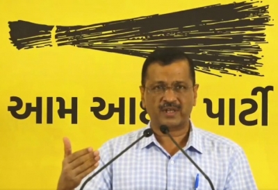 BJP's stronghold in Gujarat in trouble because of AAP: Kejriwal | BJP's stronghold in Gujarat in trouble because of AAP: Kejriwal