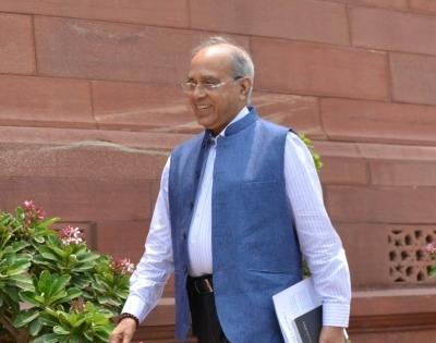 Before Ayodhya visit, Nripendra Mishra calls on Yogi | Before Ayodhya visit, Nripendra Mishra calls on Yogi Before Ayodhya visit, Nripendra Mishra calls on Yogi | Before Ayodhya visit, Nripendra Mishra calls on Yogi
