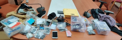 Bengaluru police arrest illegal spy camera dealer | Bengaluru police arrest illegal spy camera dealer