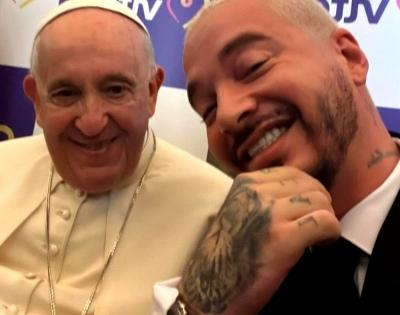 J. Balvin takes goofy selfies with 'coolest' Pope Francis | J. Balvin takes goofy selfies with 'coolest' Pope Francis J. Balvin takes goofy selfies with 'coolest' Pope Francis | J. Balvin takes goofy selfies with 'coolest' Pope Francis