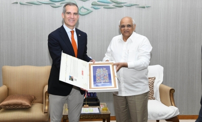 US Ambassador visits Gujarat, stresses strong India-US relationship | US Ambassador visits Gujarat, stresses strong India-US relationship