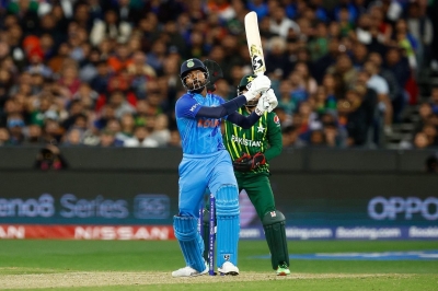 T20 World Cup: Hardik Pandya wants to play all matches; not looking at resting anyone, says Mhambrey | T20 World Cup: Hardik Pandya wants to play all matches; not looking at resting anyone, says Mhambrey