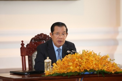 Cambodian PM signs sub-decree for NIG's establishment | Cambodian PM signs sub-decree for NIG's establishment