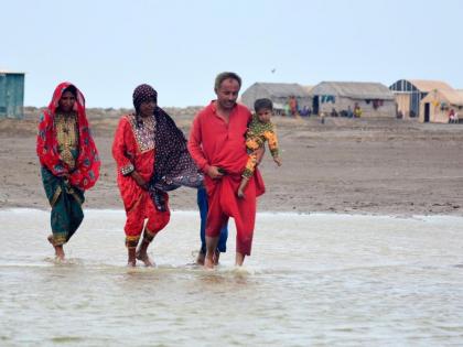 Life returns to normal as cyclone Biparjoy 'largely spares' Pakistan | Life returns to normal as cyclone Biparjoy 'largely spares' Pakistan