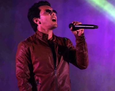 Aditya Narayan shares first look of upcoming single 'Main dooba rahoon' | Aditya Narayan shares first look of upcoming single 'Main dooba rahoon'