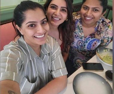 Samantha Ruth Prabhu enjoys girls' day out | Samantha Ruth Prabhu enjoys girls' day out Samantha Ruth Prabhu enjoys girls' day out | Samantha Ruth Prabhu enjoys girls' day out