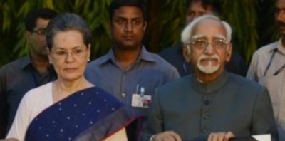 Attempt to target Ansari, Sonia worst form of character assassination: Cong | Attempt to target Ansari, Sonia worst form of character assassination: Cong