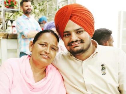 Moosewala's mother pays emotional tribute on his first death anniversary | Moosewala's mother pays emotional tribute on his first death anniversary Moosewala's mother pays emotional tribute on his first death anniversary | Moosewala's mother pays emotional tribute on his first death anniversary