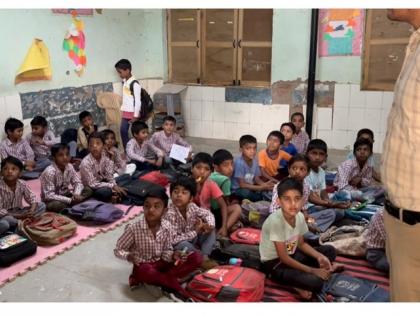 Delhi extends financial assistance for construction workers' children | Delhi extends financial assistance for construction workers' children