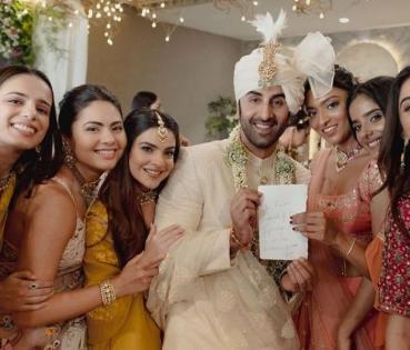 Ranbir-Alia wedding: New pic shows Ranbir pledging Rs 12 lakh to bridesmaids | Ranbir-Alia wedding: New pic shows Ranbir pledging Rs 12 lakh to bridesmaids Ranbir-Alia wedding: New pic shows Ranbir pledging Rs 12 lakh to bridesmaids | Ranbir-Alia wedding: New pic shows Ranbir pledging Rs 12 lakh to bridesmaids