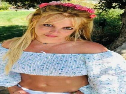 Britney Spears furiously refuses to part with her dogs amid ongoing divorce battle | Britney Spears furiously refuses to part with her dogs amid ongoing divorce battle Britney Spears furiously refuses to part with her dogs amid ongoing divorce battle | Britney Spears furiously refuses to part with her dogs amid ongoing divorce battle