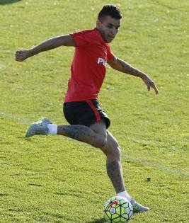 Atletico Madrid forward Correa and family robbed at gunpoint at family home | Atletico Madrid forward Correa and family robbed at gunpoint at family home Atletico Madrid forward Correa and family robbed at gunpoint at family home | Atletico Madrid forward Correa and family robbed at gunpoint at family home