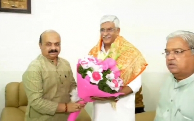 K'taka CM discusses Mekedatu project with Union Minister Shekawat | K'taka CM discusses Mekedatu project with Union Minister Shekawat K'taka CM discusses Mekedatu project with Union Minister Shekawat | K'taka CM discusses Mekedatu project with Union Minister Shekawat