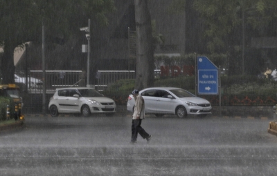 Moderate rain, thundershowers predicted for Delhi on Friday | Moderate rain, thundershowers predicted for Delhi on Friday