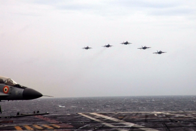MiG-29K crashes in Arabian Sea, 1 pilot missing | MiG-29K crashes in Arabian Sea, 1 pilot missing MiG-29K crashes in Arabian Sea, 1 pilot missing | MiG-29K crashes in Arabian Sea, 1 pilot missing