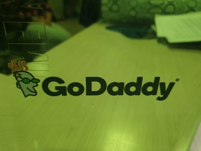 GoDaddy joins Dhoni to empower small businesses in India | GoDaddy joins Dhoni to empower small businesses in India