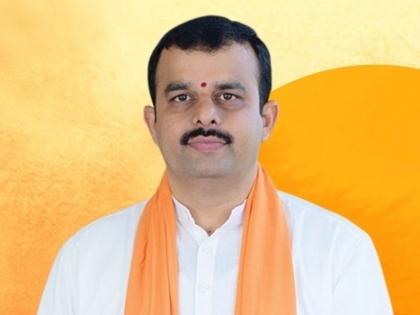 Caste census row: BJP MLA in K'taka demands CBI probe, dubs it 'scam' | Caste census row: BJP MLA in K'taka demands CBI probe, dubs it 'scam' Caste census row: BJP MLA in K'taka demands CBI probe, dubs it 'scam' | Caste census row: BJP MLA in K'taka demands CBI probe, dubs it 'scam'