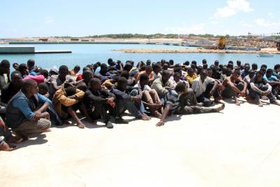 Italy places 34 migrants in quarantine | Italy places 34 migrants in quarantine