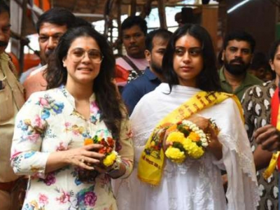 Back from Dubai, Nysa joins mom Kajol for a Siddhivinayak Temple visit | Back from Dubai, Nysa joins mom Kajol for a Siddhivinayak Temple visit