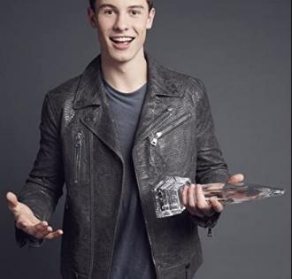 Shawn Mendes having 'hard time' with social media weeks after split | Shawn Mendes having 'hard time' with social media weeks after split Shawn Mendes having 'hard time' with social media weeks after split | Shawn Mendes having 'hard time' with social media weeks after split