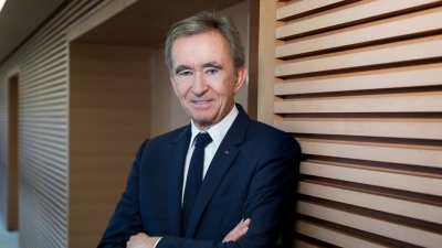 Fortune of world's richest person Bernard Arnault crosses $200 bn for first time | Fortune of world's richest person Bernard Arnault crosses $200 bn for first time