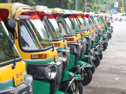 Major scam unearthed in Delhi's auto rickshaw permit transfer process, 14 held | Major scam unearthed in Delhi's auto rickshaw permit transfer process, 14 held
